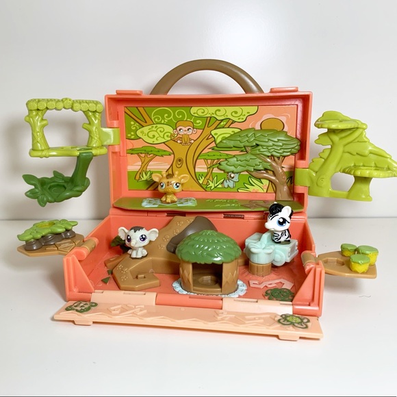 Littlest Pet Shop Other - RARE Littlest Pet Shop - Safari Set